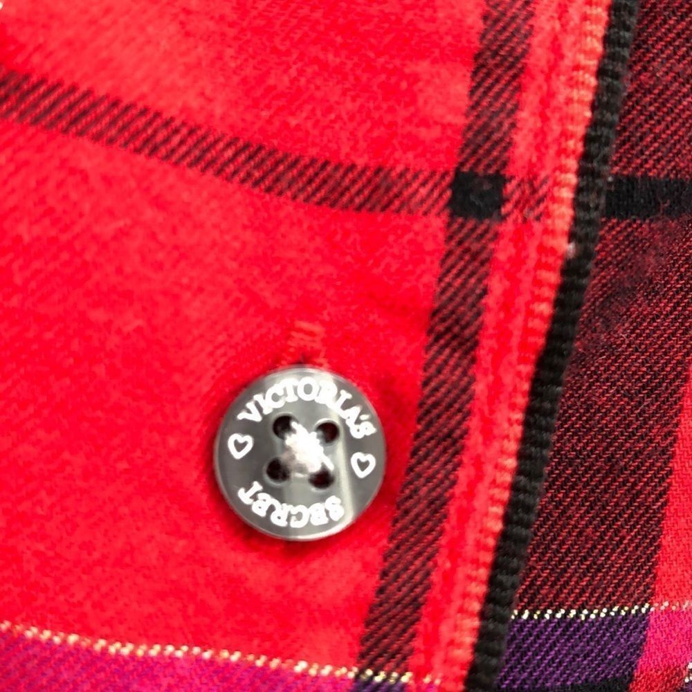 Victoria's Secret Plaid Flannel Pajama Top Metallic Lurex Red Purple Size M - Picture 12 of 15